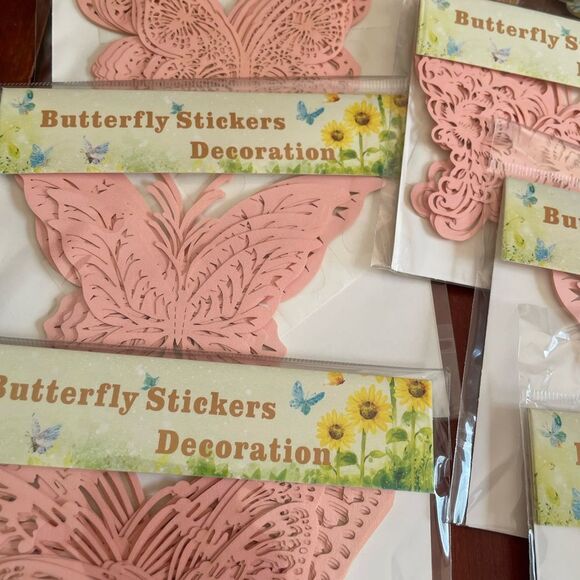 Crafters Square Butterfly Stickers Appliqués in a Butterfly Themed Box - Picture 5 of 16